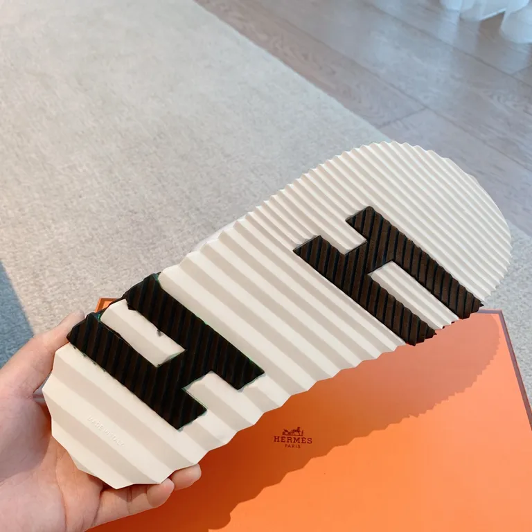 Hermes Shoe 